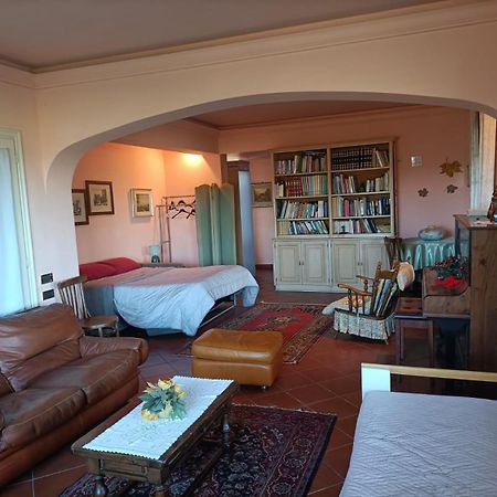 Alloggio Nella Villa Dell'Edera アックイテルメ エクステリア 写真